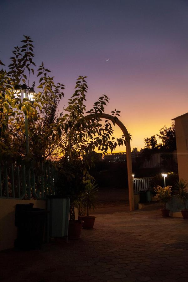 Seven Garden Alhada Suites 알 하다 외부 사진
